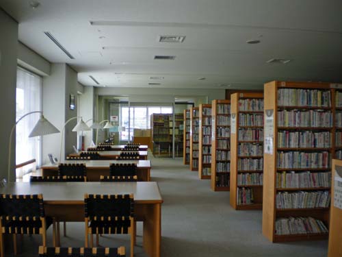 図書館内の写真7